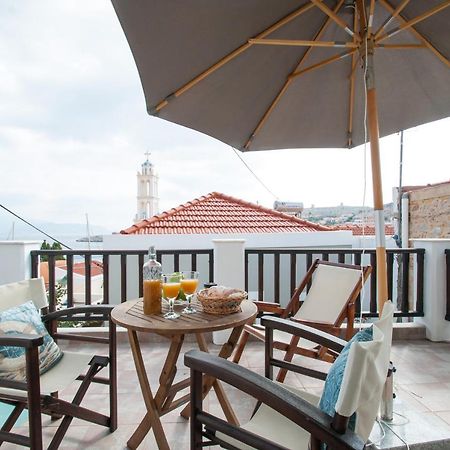 Luca'S Houses Chalki Town Exterior foto